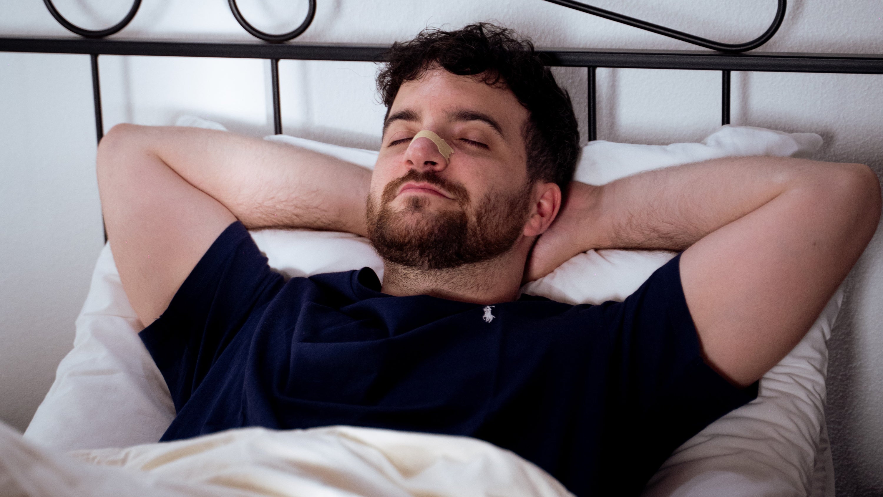 La tua nuova routine serale in 3 mosse (che migliora il sonno e la mente)